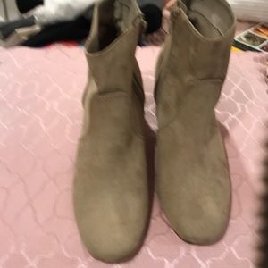 Tan cream color mid ankle booties